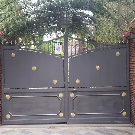 فندق مبيت وإفطار Etma